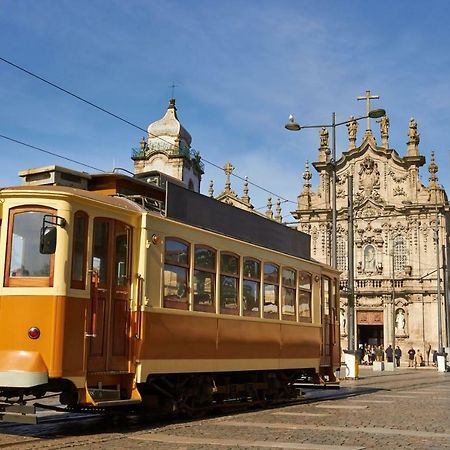 Host Wise - Cozy Quiet Flat - Trindade Station Lejlighed Porto Eksteriør billede